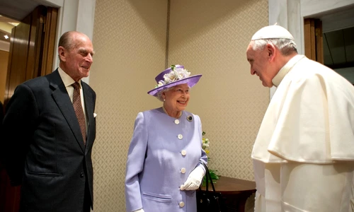 Papa Francisc și Regina Elisabeta a II a (3) jpg