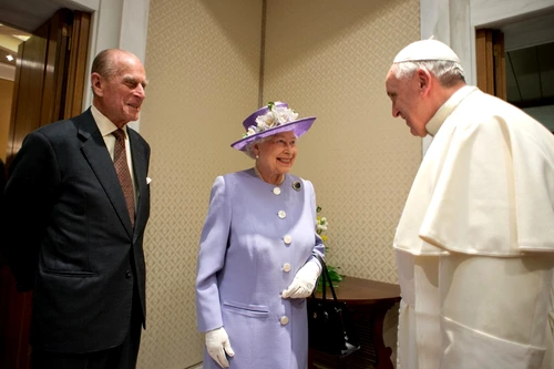 Papa Francisc și Regina Elisabeta a II a (3) jpg