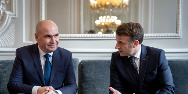 Ilie Bolojan si Emmanuel Macron foto Facebook jpg