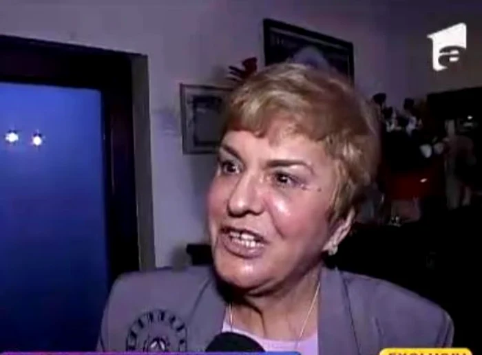 Ionela Prodan a făcut chef de ziua ei de naştere (captură Antena 1)