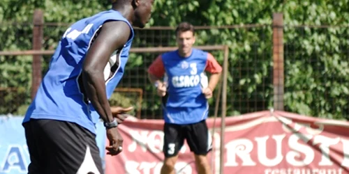 El Hadji Diouf joacă fotbal din an în Paşti la FC Botoşani