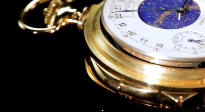 Ceasul de buzunar este o adevărată bijuterieFoto: Captură Youtube