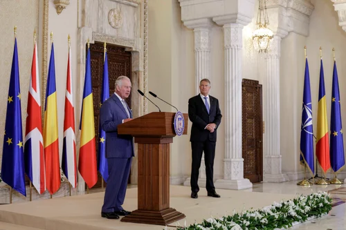 Regele Charles al III-lea al Marii Britanii este primit de președintele Klaus Iohannis la Palatul Cotroceni din București. FOTO Inquam Photos / Octav Ganea