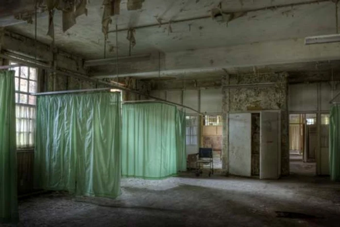 
    Tânăra a filmat mai multe fenomene inexplicabile  