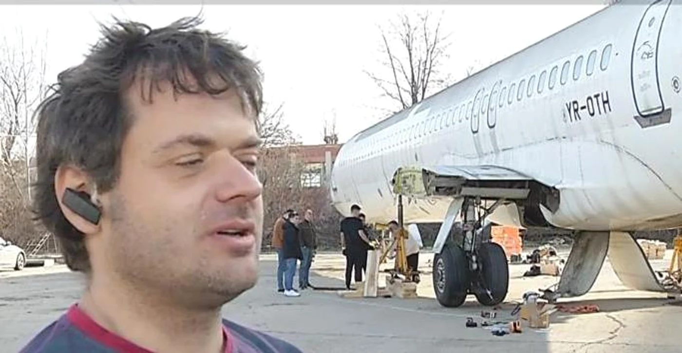 Costin Gavrilescu, proprietarul avionului FOTO: captură video
