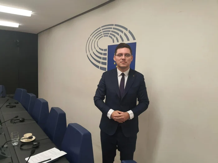 Victor Negrescu, vicepreședinte UE, avertizează. FOTO: Remus Florescu