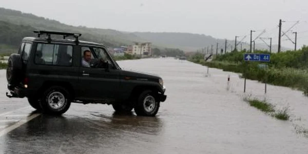 Nivelul Jiului este în creştere. Foto: arhivă