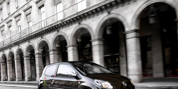 Renault: “Nu utilizăm aceleaşi piese cu Toyota”