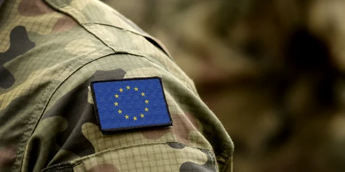 armata obligatorie europa soldati shutterstock jpg