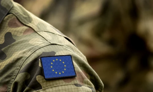 armata obligatorie europa soldati shutterstock jpg