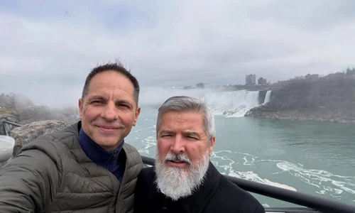 M a năucit o întrebare zilele trecute  Eram la o conferință, în Toronto, Canada, alături de pări jpg