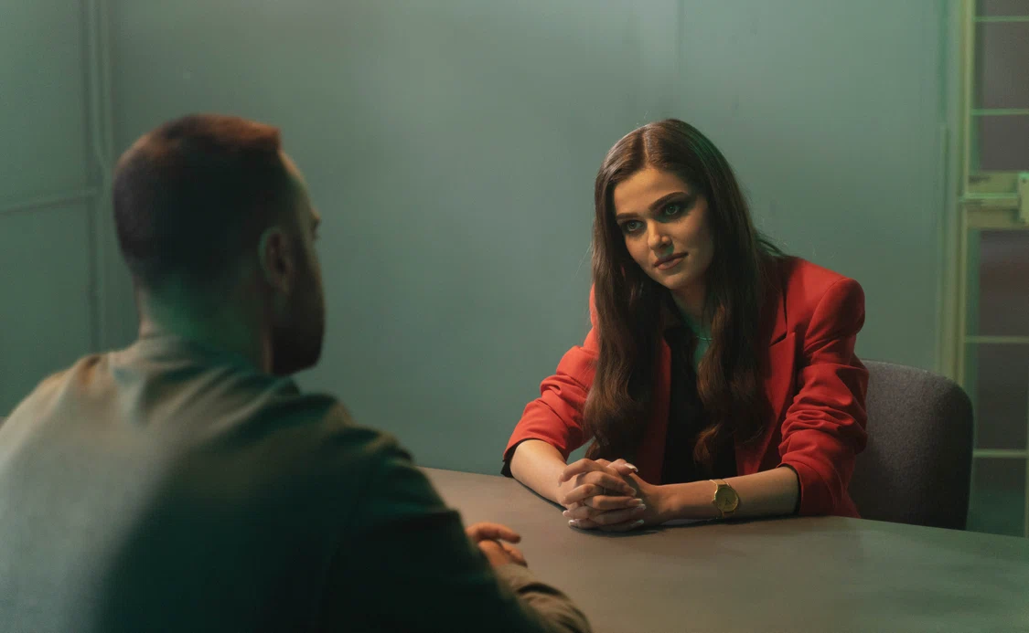 Theo Rose a lansat piesa oficială a serialului „Clanul“ FOTO Pro TV