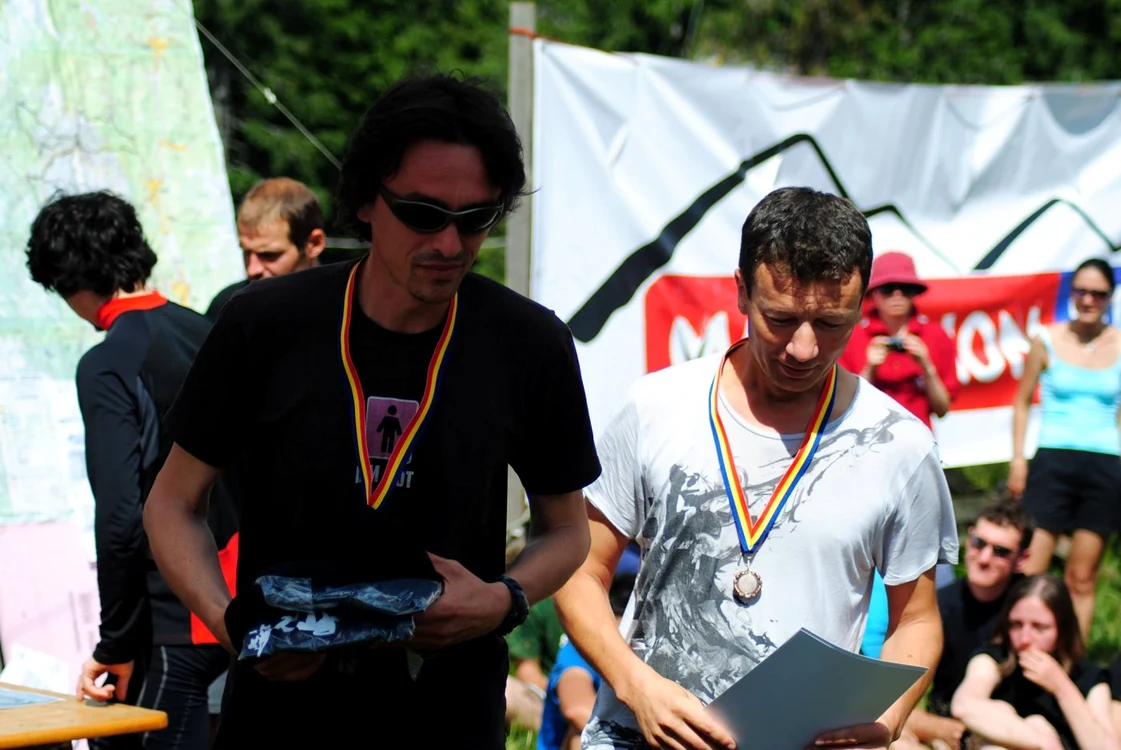 Echipa Salvamont Dâmboviţa la categoria Elit (95km) este formată din Geo Badea şi Marius Popescu