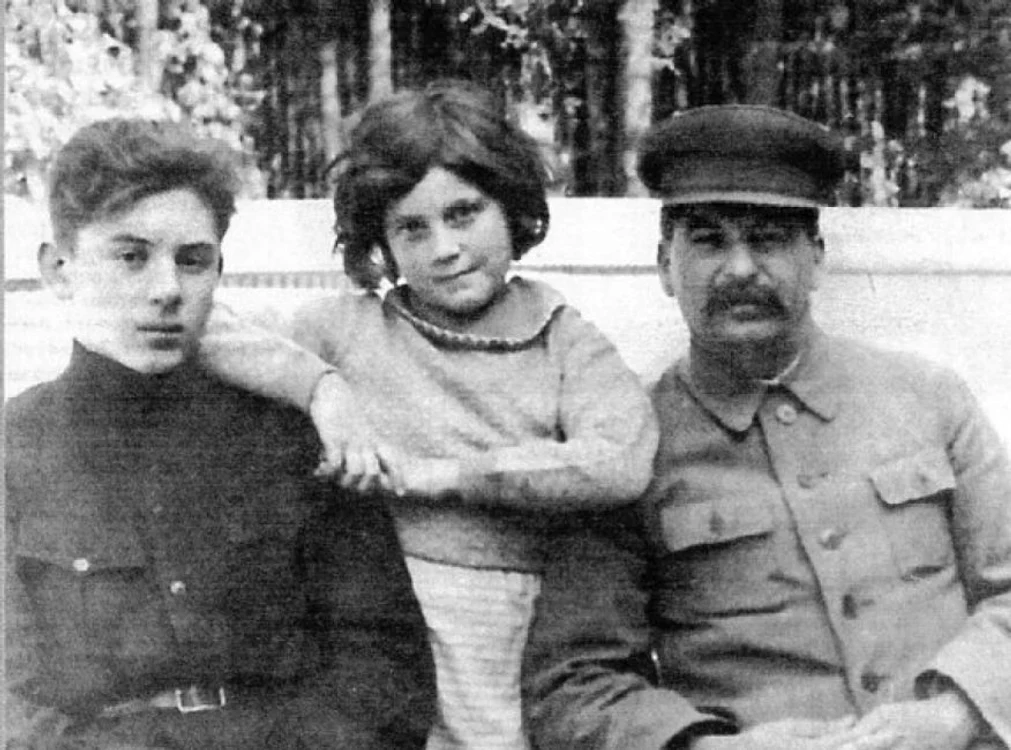 stalin fiica jpg jpeg