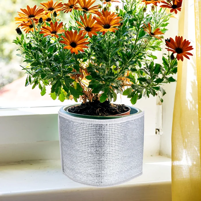 Ghiveci de flori cu folie de aluminiu pentru plante sănătoase Foto Amazon com