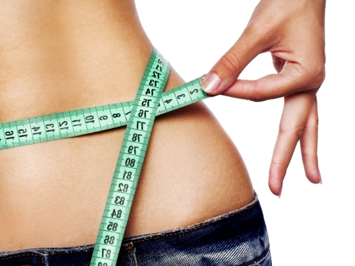 Băutura cu lămâie, măr și scorțișoară are și efect detoxifiantwww.clickpentrufemei.ro
