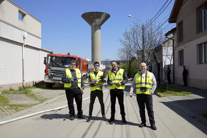 Piloţii de drone vor să se implice în acţiuni de salvare Foto: SalvaDrone