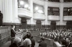 Alegerile în România, pe vremea când toată ţara era roşie jpeg