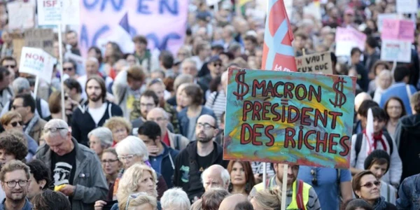 Proteste Franta - Macron presedintele bogarilor FOTO AFP