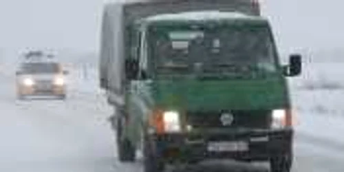 Toate drumurile din Suceava sunt acoperite de zăpadă