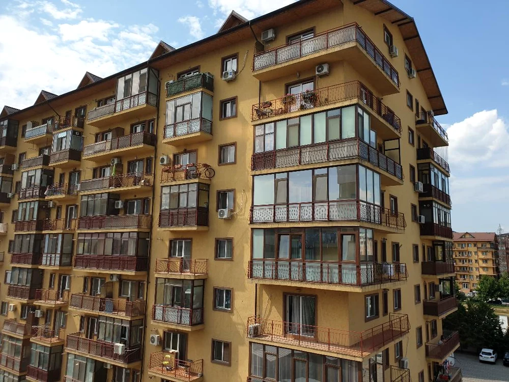 
    Dacă vrei un apartament scump, va trebui să ai și un avans mai mare  