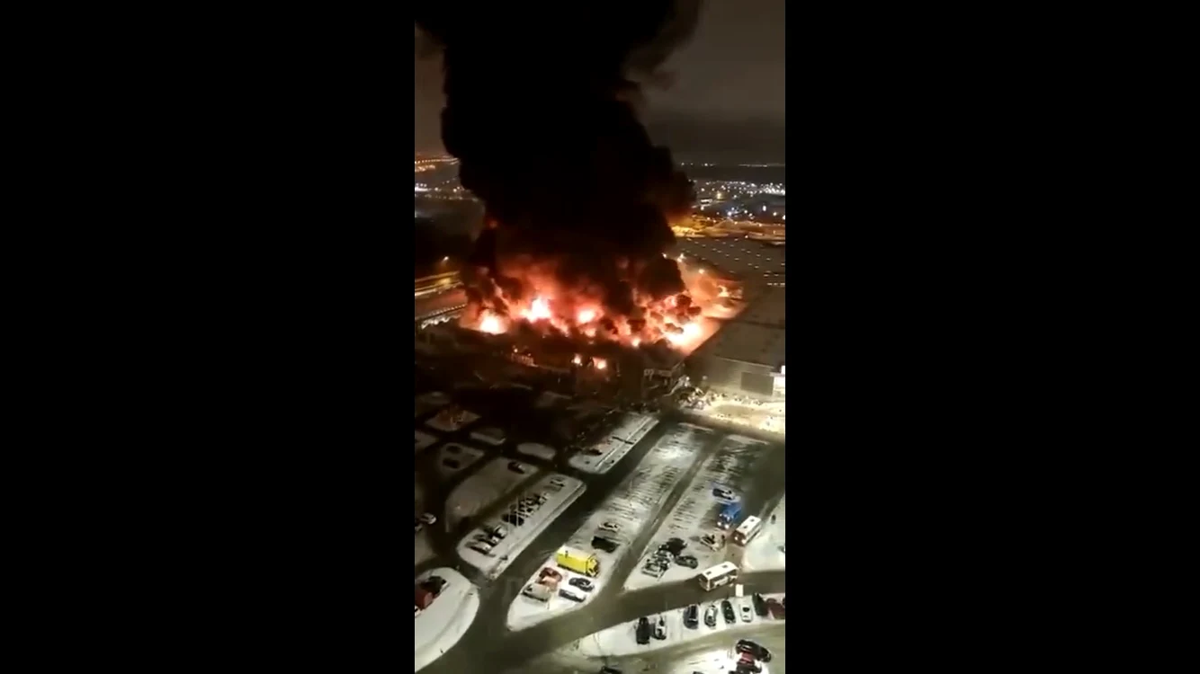 Anvergura incendiului din Moscova. foto: captură Twitter