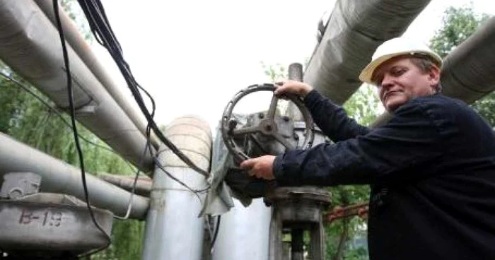 Ploieştenii se vor încălzi cu păcură din rezervele statului Foto: Arhivă