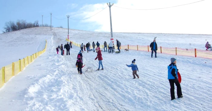 Specialiştii au anunţat temperaturi mai ridicate decât cele normale pentru această perioadă