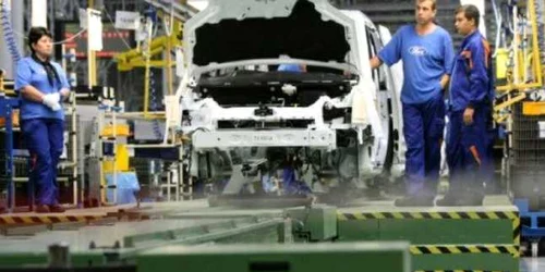 Producţia autoturismului B-Max va scădea