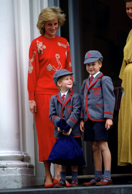 Prinţul William şi prinţul Harry, în prima zi de şcoala 