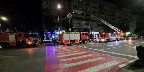 Două tentative de suicid similare au pus pe jar pompierii. FOTO ISU Dâmbovița