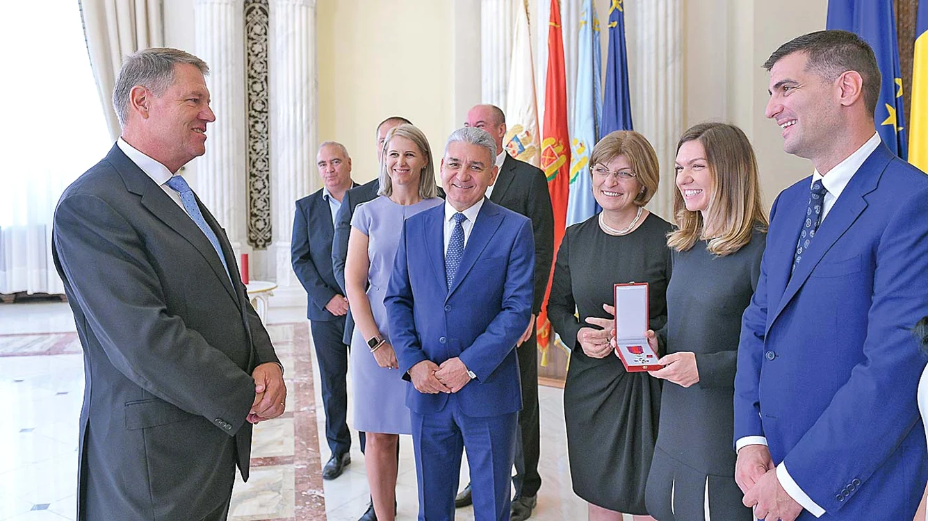 La ceremonia de la Cotroceni, Simona  l-a avut alături şi pe noul iubit