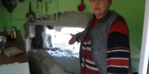 Şoferul a „redecorat“ bucătăria familiei 
