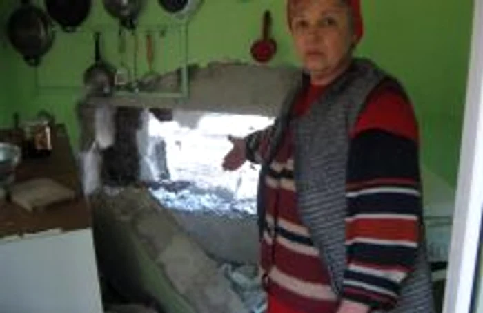 Şoferul a „redecorat“ bucătăria familiei