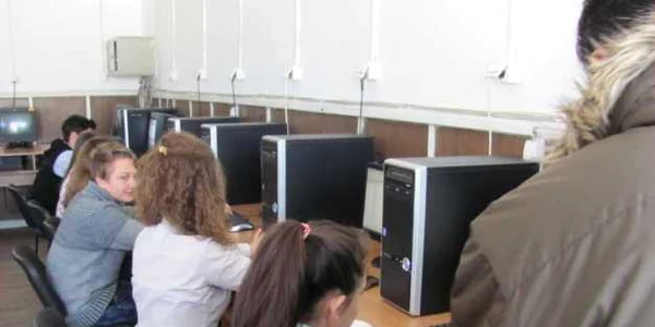 donatie calculatoare