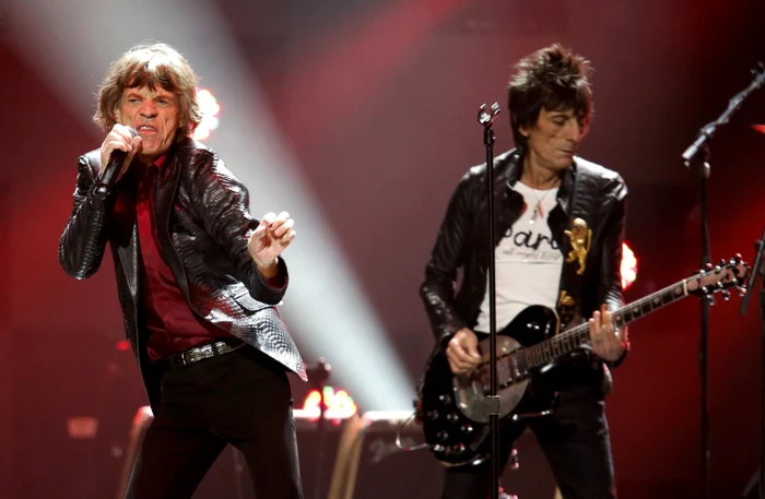 mick jagger si ron woods - reuters