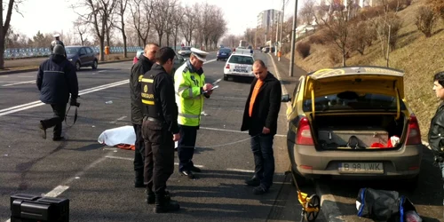 Şoferul afirmă că se deplasa la o intervenţie