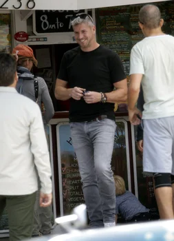 2 renee zellweger si ant anstead jpg jpeg
