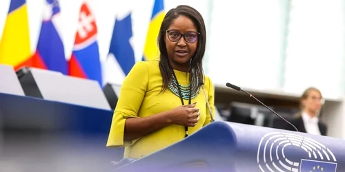 monica semedo tw jpg