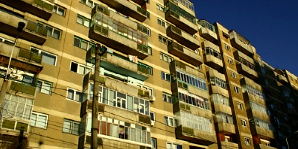 Cât costă un apartament cu două camere?