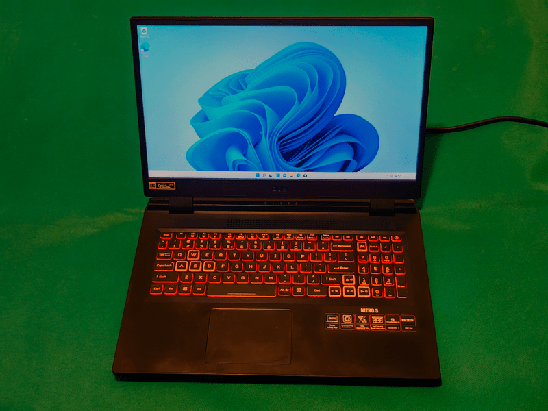 Acer Nitro 5, laptop de gaming solid ca design și performanță [TECH REVIEW]