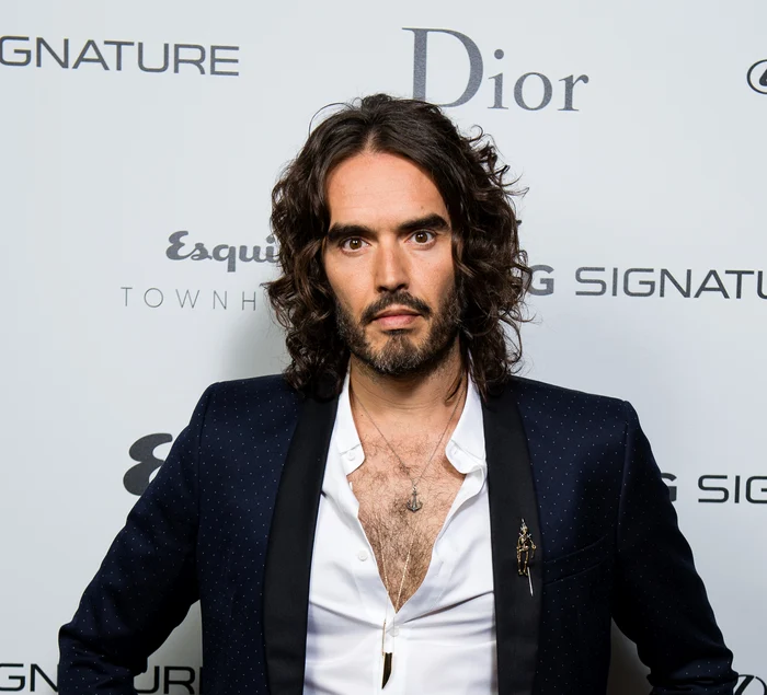  Russell Brand