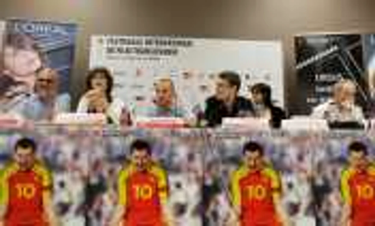 Membrii juriului au răspuns întrebărilor jurnaliştilor. Caius Raţiu