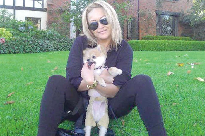 
    Denisa părea  fericită în  Statele Unite  