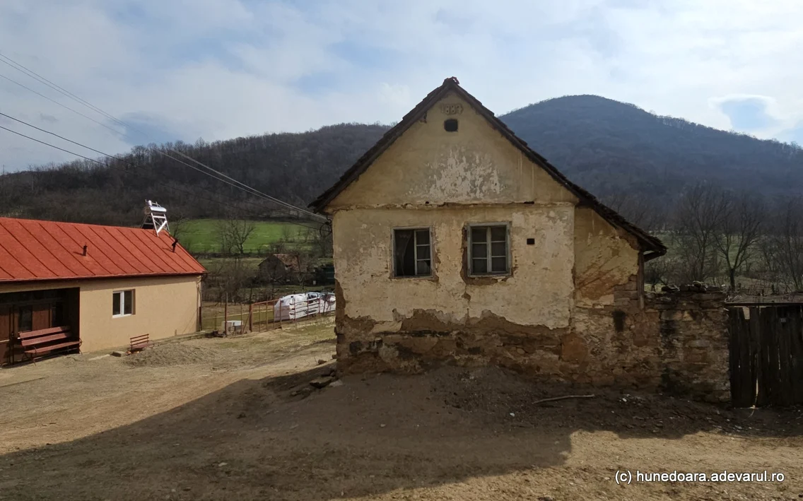 Satul Ciudanovița din Caras Severin  Foto Daniel Guță ADEVĂRUL (180) jpg