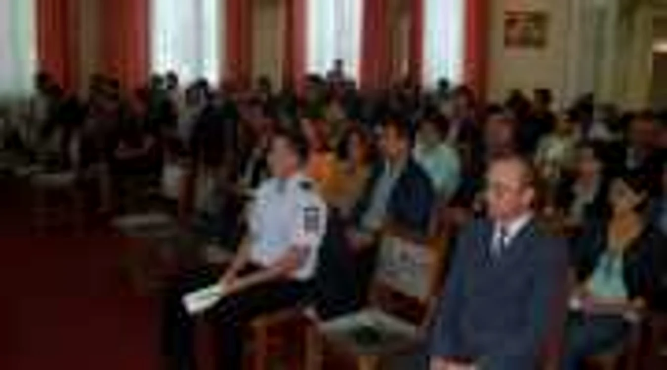 Autorităţile locale sunt verificate de reprezentanţii MAI
