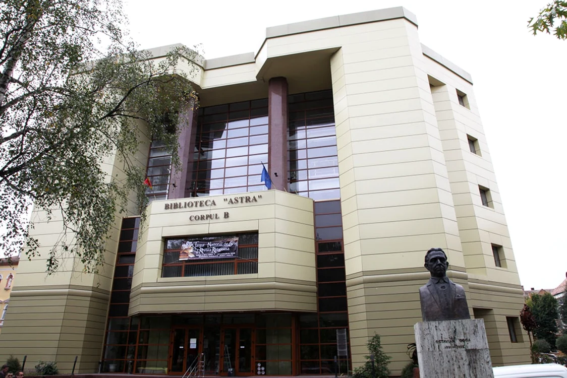 Cele mai frumoase biblioteci din România: Biblioteca Judeţeană Astra din Sibiu