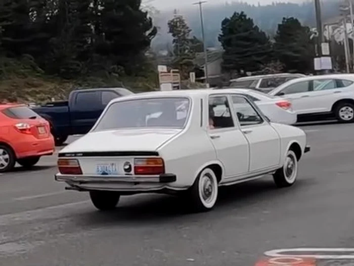 Dacia 1300 a ajuns în America cu vaporul FOTO: captura video