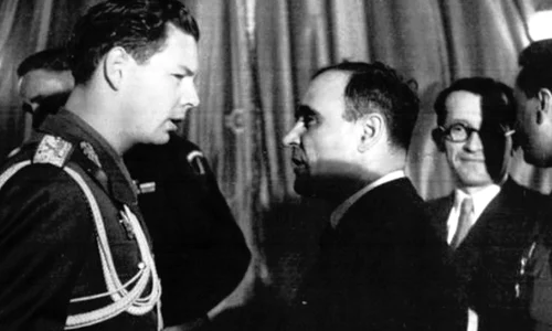 Procurorii DIICOT cercetează abdicarea Regelui Mihai jpeg