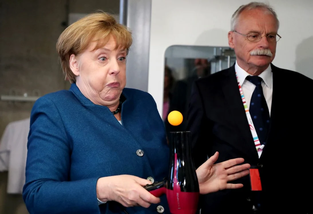 Angela Merkel a vizitat o universitate din GermaniaFoto: EPA-EFE